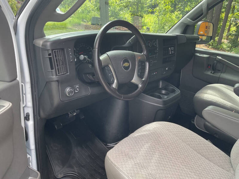 2017 Chevrolet Express LT 3500