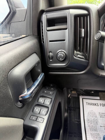 2019 Chevrolet Silverado 1500 LD Custom