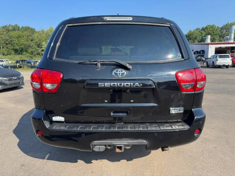 2013 Toyota Sequoia SR5