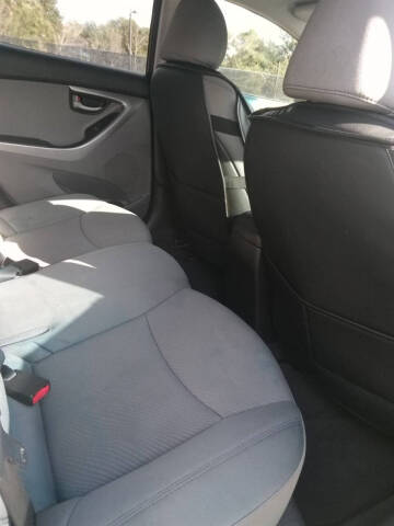 2011 Hyundai Elantra