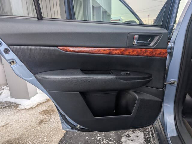 2011 Subaru Outback 2.5i Limited