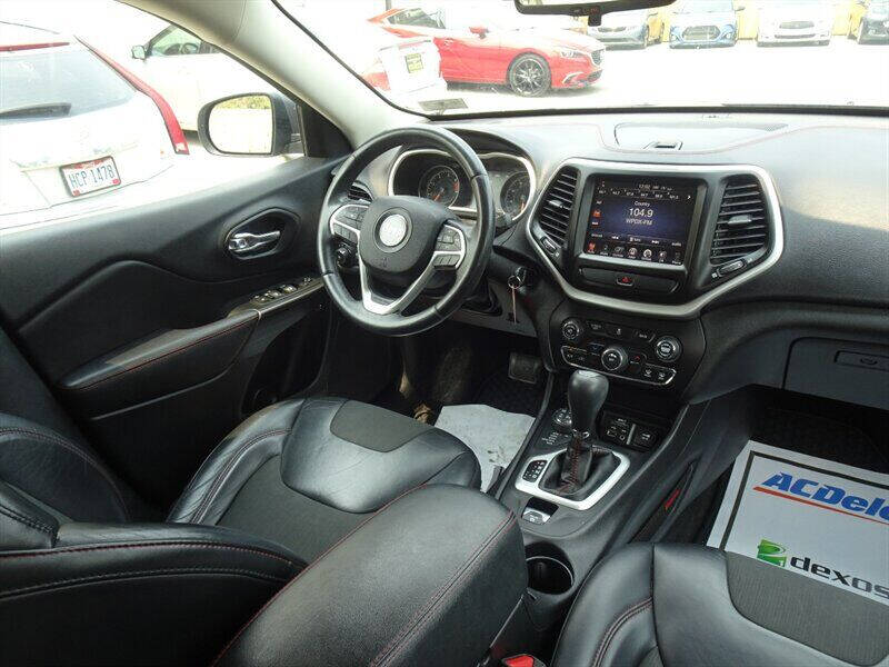 2017 Jeep Cherokee Trailhawk