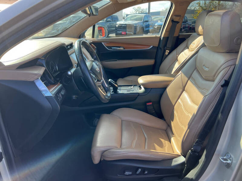 2017 Cadillac XT5 Platinum