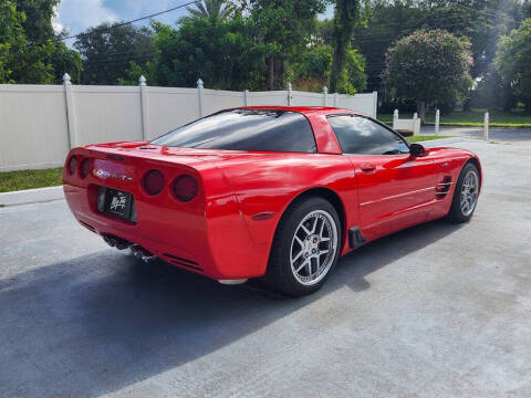 2004 Chevrolet Corvette
