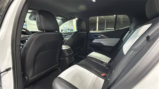 2026 Chevrolet Equinox EV LT 2