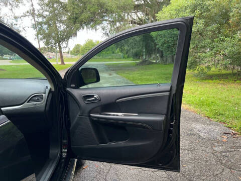 2019 Dodge Journey Crossroad