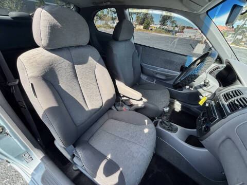 2005 Hyundai Accent GT