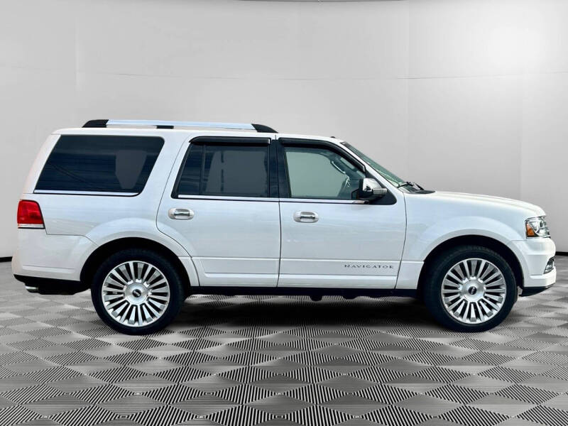 2016 Lincoln Navigator Reserve