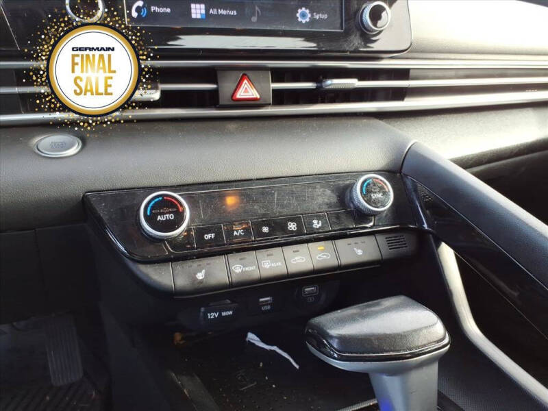 2022 Hyundai Elantra