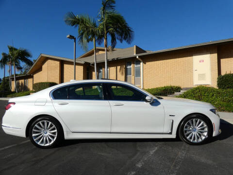 2022 BMW 7 Series 745e xDrive