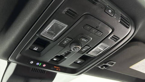 2024 GMC Yukon XL Denali Ultimate