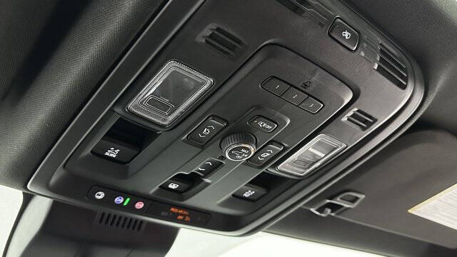 2024 GMC Yukon XL Denali Ultimate