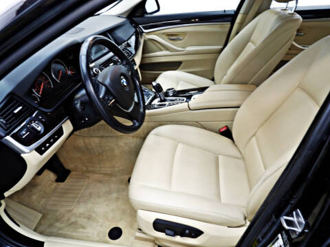 2015 BMW 5 Series 528i xDrive