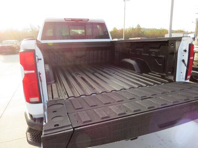 2025 Chevrolet Silverado 2500HD ZR2