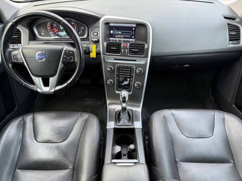 2015 Volvo XC60 3.2 Premier