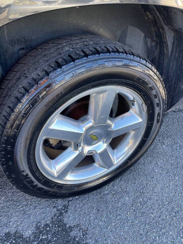 2013 Chevrolet Suburban LTZ