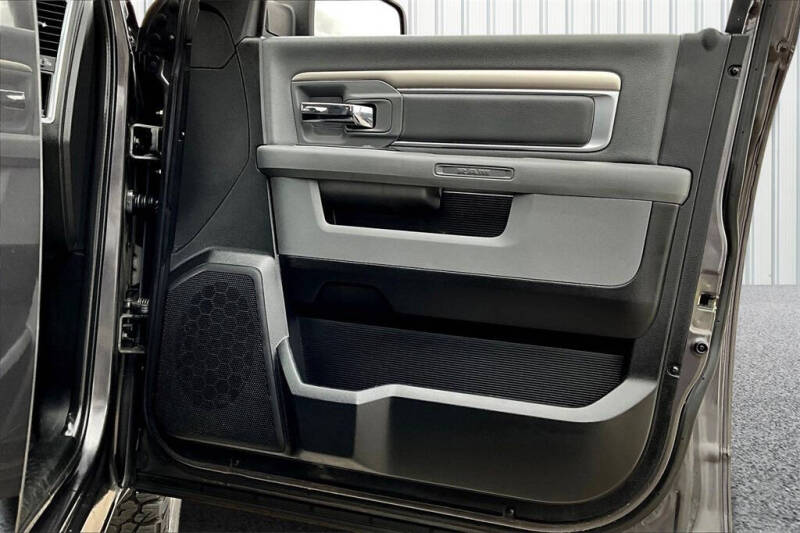 2020 RAM 1500 Classic Warlock