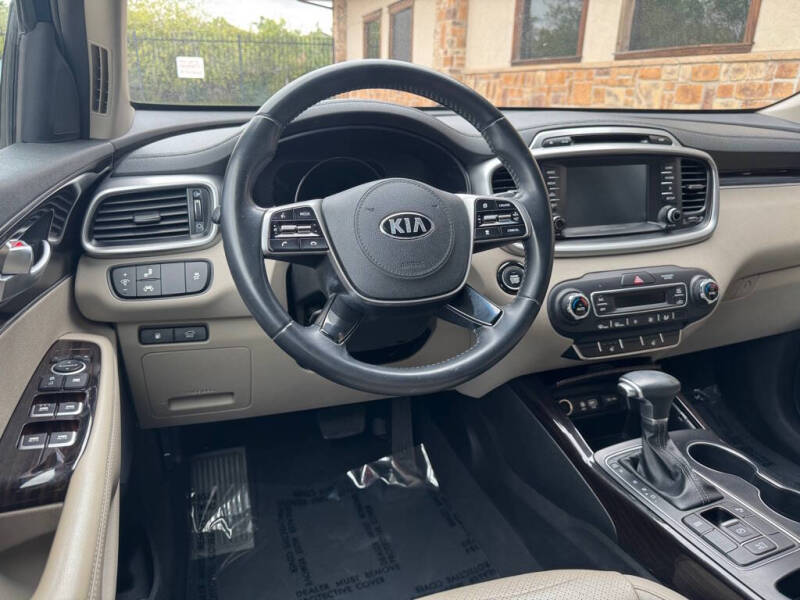 2019 Kia Sorento EX Sport