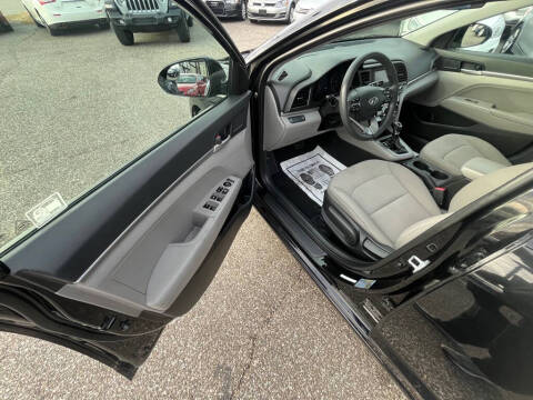 2019 Hyundai Elantra