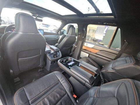 2022 Lincoln Navigator L Black Label