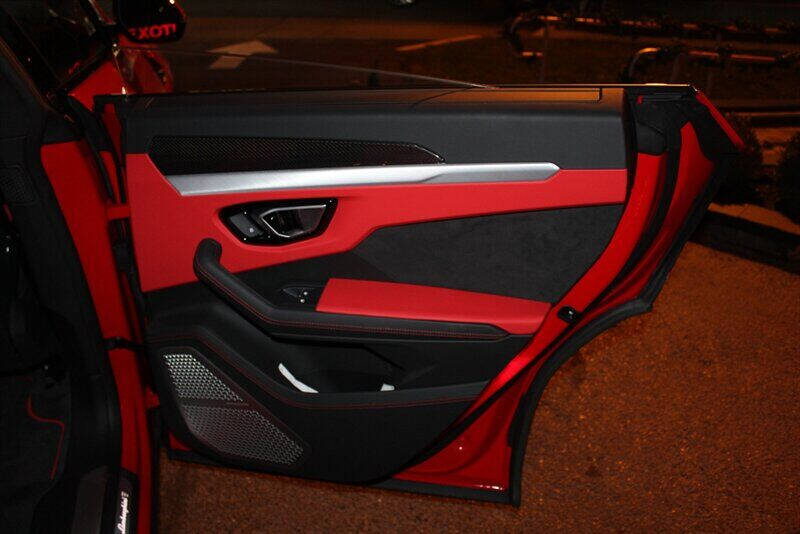 2019 Lamborghini Urus