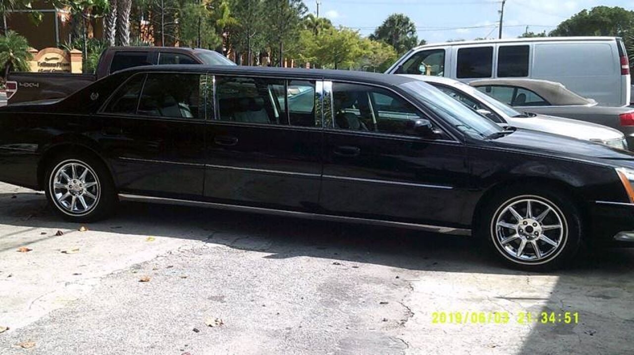 2011 Cadillac DTS Pro $14,500