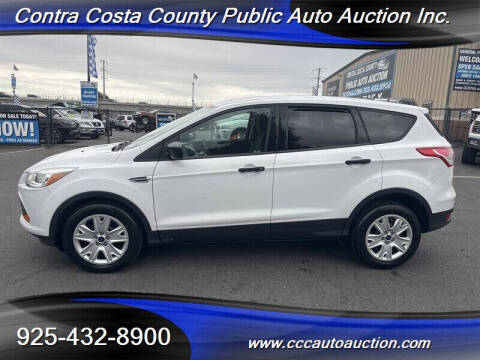 2016 Ford Escape S
