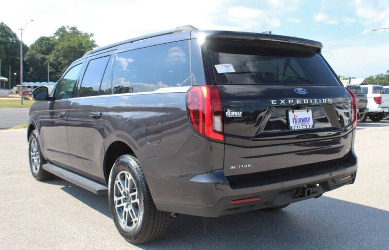 2026 Ford Expedition MAX Active