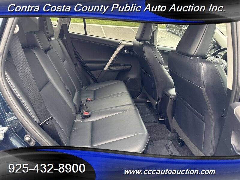 2017 Toyota RAV4 Platinum