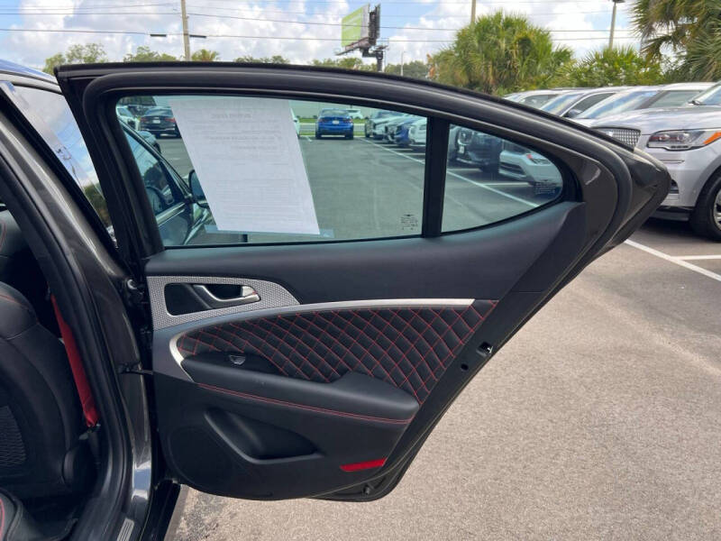 2023 Genesis G70
