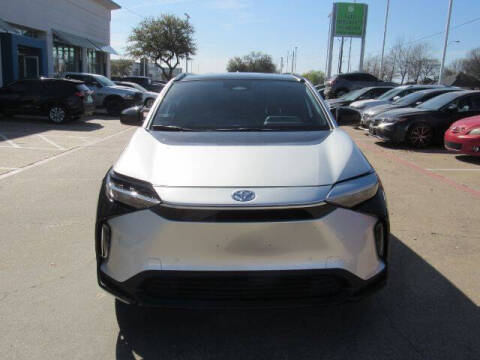 2024 Toyota bZ4X XLE