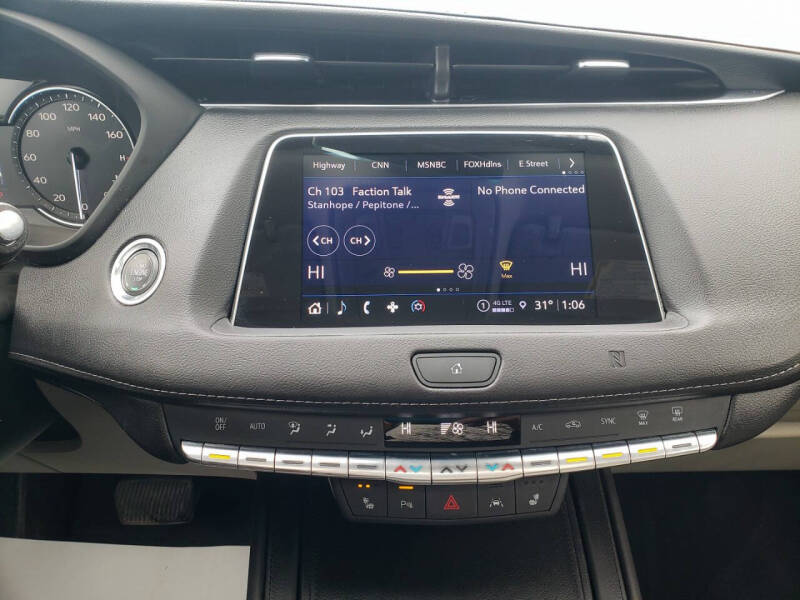 2021 Cadillac XT4 Luxury