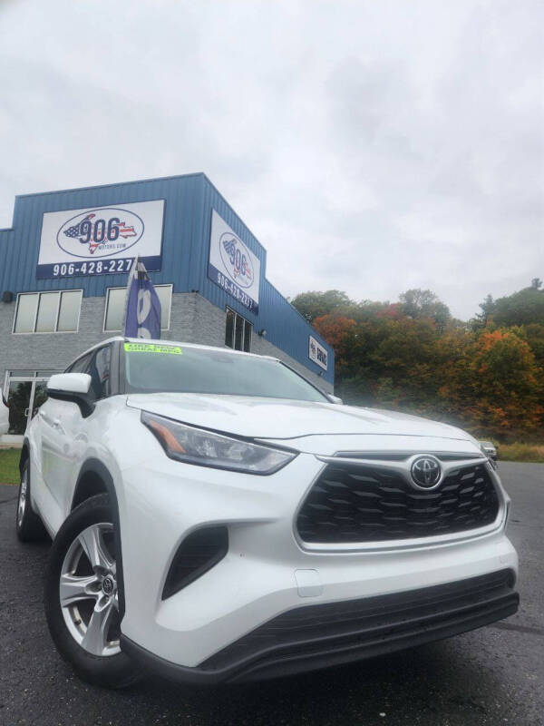 2022 Toyota Highlander L's photo