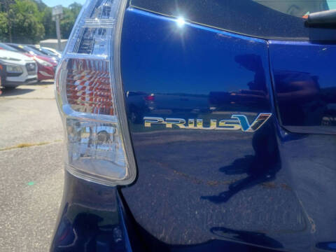 2012 Toyota Prius v