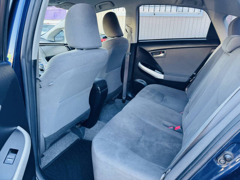 2014 Toyota Prius Three