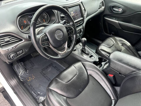 2019 Jeep Cherokee Latitude Plus