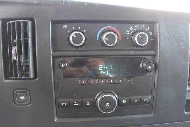 2013 Chevrolet Express 2500