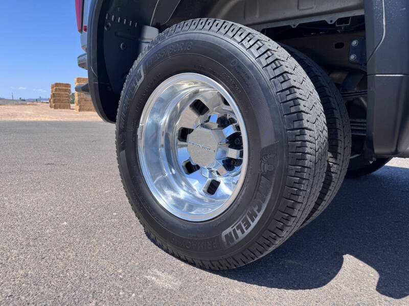 2024 GMC Sierra 3500HD Denali Ultimate