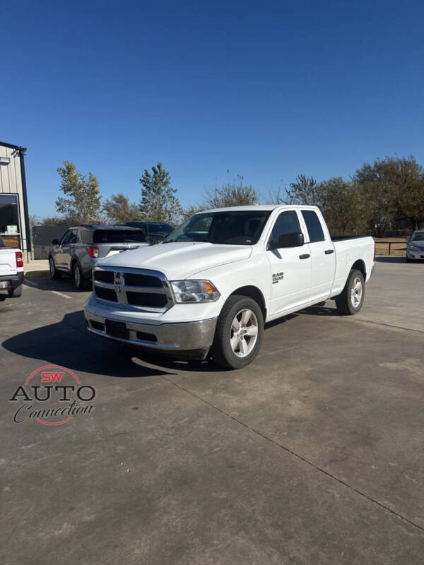 2024 RAM 1500 Classic SLT