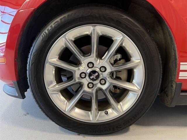 2011 Ford Mustang V6 Premium