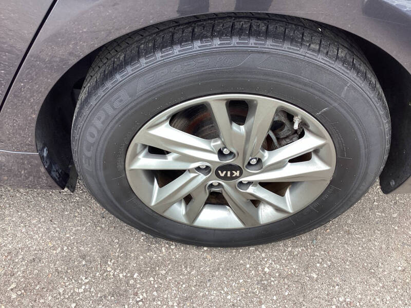 2019 Kia Optima S