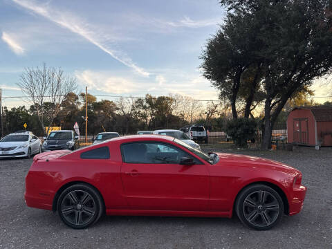 2013 Ford Mustang V6