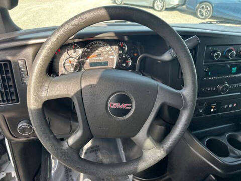 2017 GMC Savana LS 2500