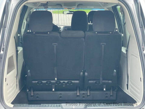 2015 Dodge Grand Caravan American Value Package
