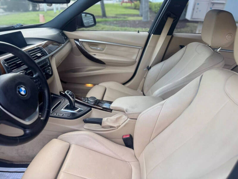 2016 BMW 3 Series 328i