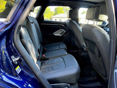 2021 Audi Q3 quattro Premium 40 TFSI