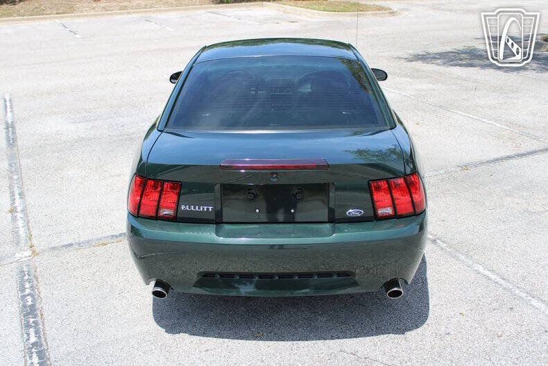 2001 Ford Mustang