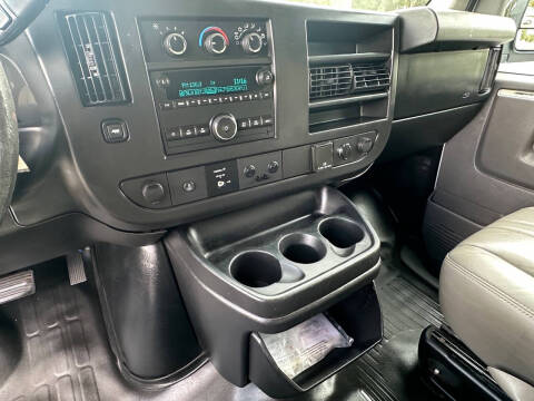 2015 GMC Savana 2500