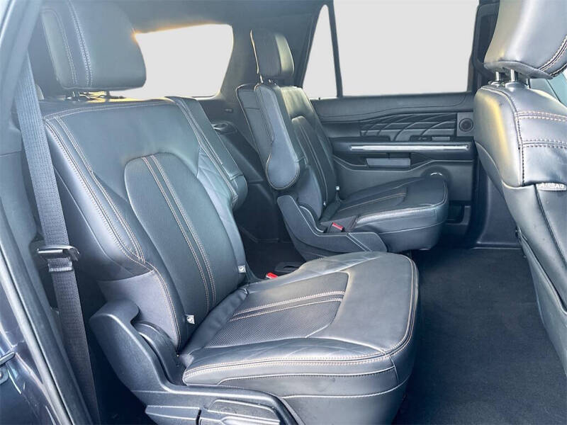 2024 Ford Expedition MAX Platinum