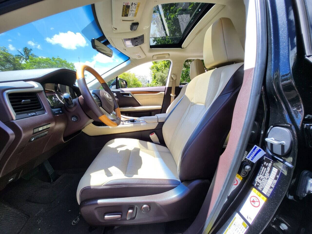 2016 LEXUS RX SUV / Crossover - $30,995